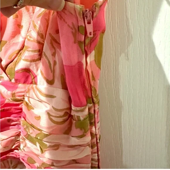 Maggie London Pink Blush Floral Silk
Chiffon Sleeveless Dress - Picture 6 of 7